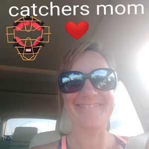 Meet your Posher, Leanna